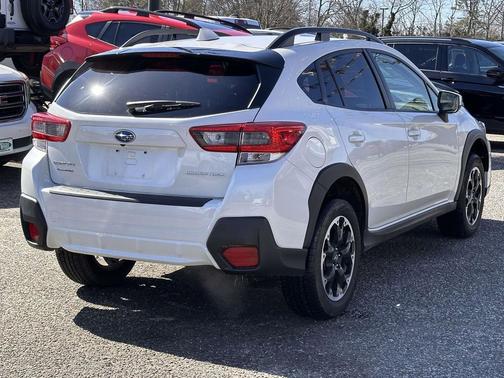 Crystal White Pearl 2023 Subaru Crosstrek Premium
