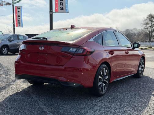 Rallye Red 2022 Honda Civic EX-L