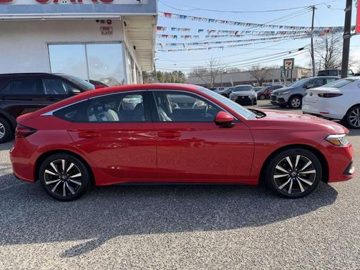 Rallye Red 2022 Honda Civic EX-L