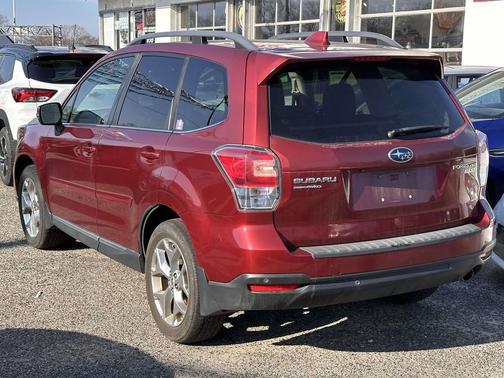 2017 Subaru Forester 2.5i Touring