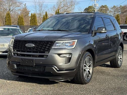 2018 Ford Explorer Sport