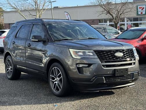 2018 Ford Explorer Sport