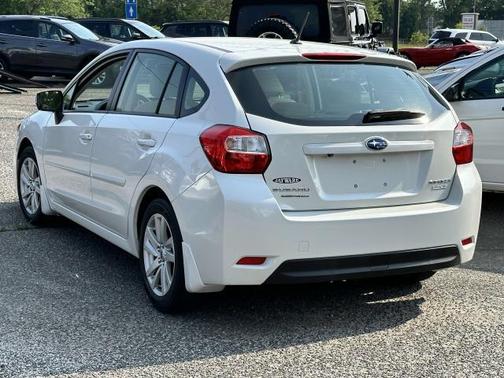 2015 Subaru Impreza 2.0i Premium