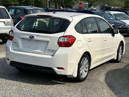 2015 Subaru Impreza 2.0i Premium