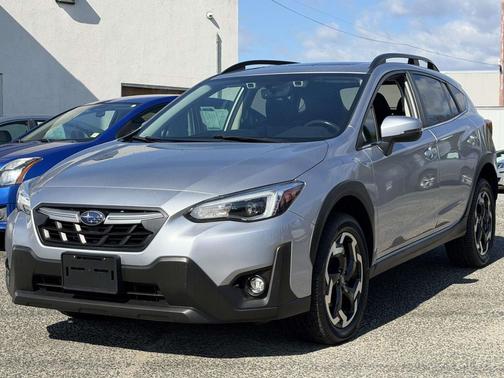 Ice Silver Metallic 2021 Subaru Crosstrek Limited