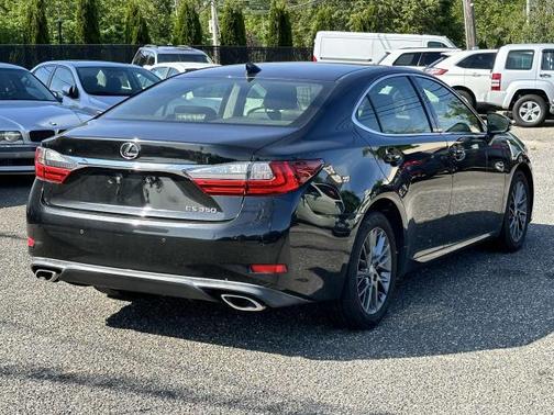 2018 Lexus ES 350 Base