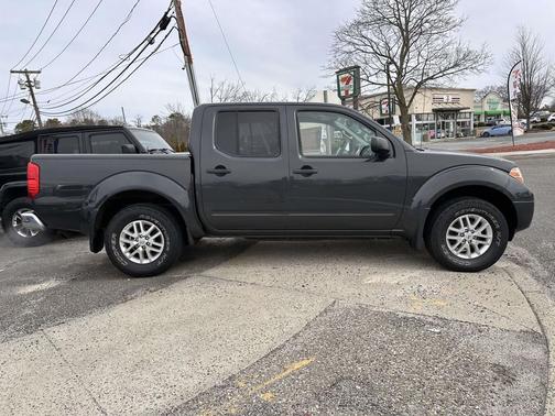 2014 Nissan Frontier SV