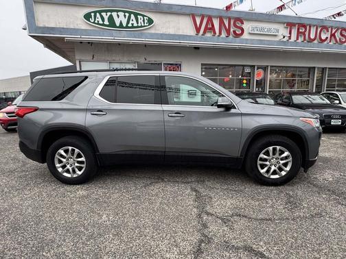 2019 Chevrolet Traverse LT Cloth