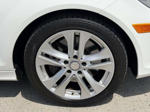Diamond White Metallic 2014 Mercedes-Benz C-Class C 300 4MATIC Sport