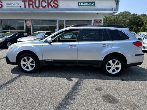2013 Subaru Outback 2.5i Limited