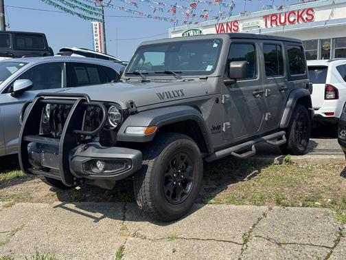 Sting-Gray Clearcoat 2021 Jeep Wrangler Willys