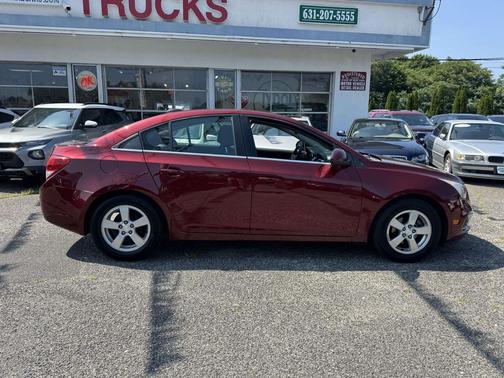 Red Hot 2015 Chevrolet Cruze 1LT