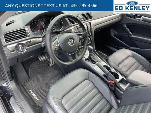Deep Black Pearl Effect 2018 Volkswagen Passat 2.0T SEL PREMIUM