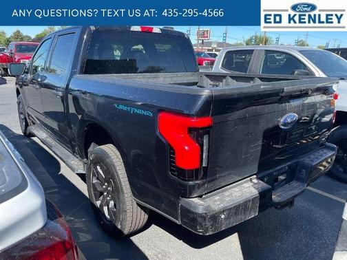AGATE BLACK METALLIC 2022 Ford F-150 XLT