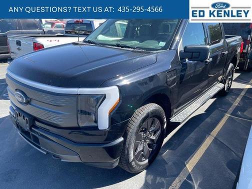 AGATE BLACK METALLIC 2022 Ford F-150 XLT