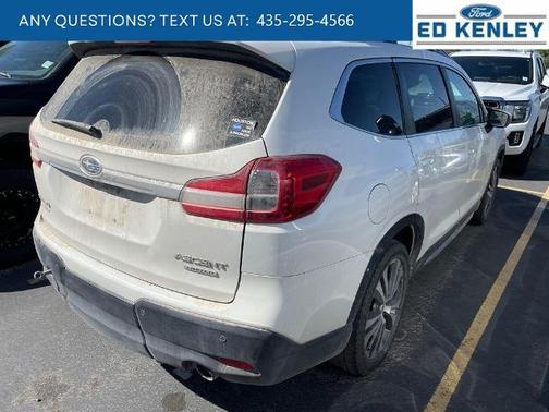 Crystal White Pearl 2021 Subaru Ascent LIMITED 8-PASSENGER