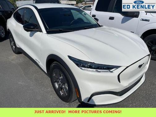 STAR WHITE MET TRI-COAT 2023 Ford Mustang Mach-E SELECT