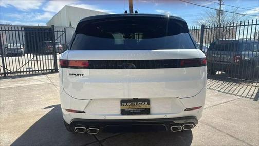2025 Land Rover Range Rover Sport SE
