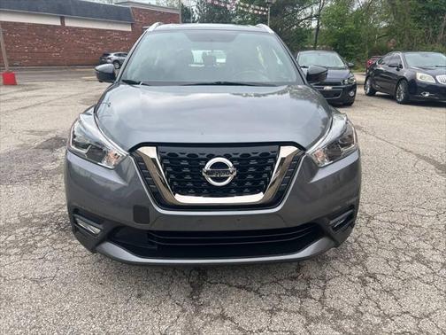2018 Nissan Kicks SR