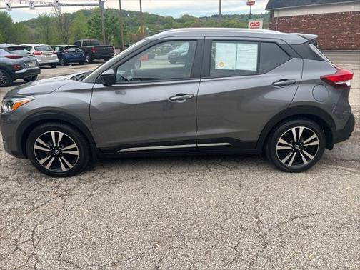 2018 Nissan Kicks SR