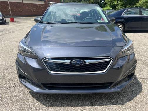 2017 Subaru Impreza 2.0i