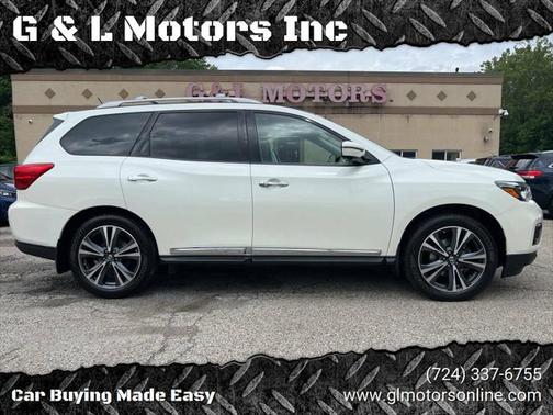 2017 Nissan Pathfinder Platinum