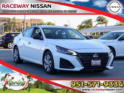 Glacier White 2024 Nissan Altima S FWD