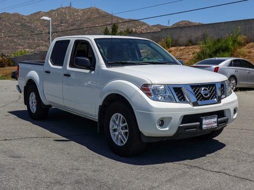 2021 Nissan Frontier SV