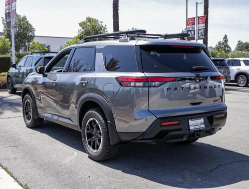 Gun Metallic 2026 Nissan Pathfinder Rock Creek