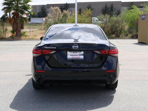 Super Black 2024 Nissan Sentra S