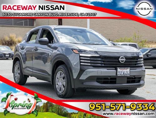 Gun Metallic 2025 Nissan Kicks S