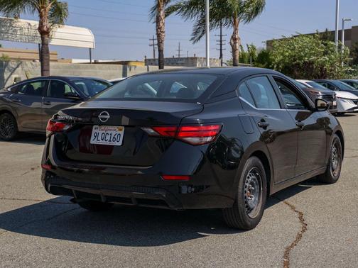 Super Black 2024 Nissan Sentra S