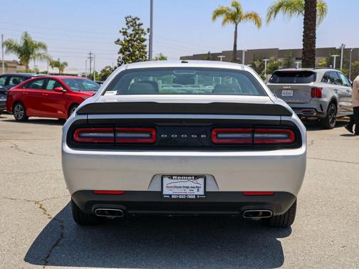 Triple Nickel Clearcoat 2023 Dodge Challenger SXT