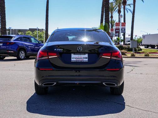 2022 Mercedes-Benz A-Class A 220