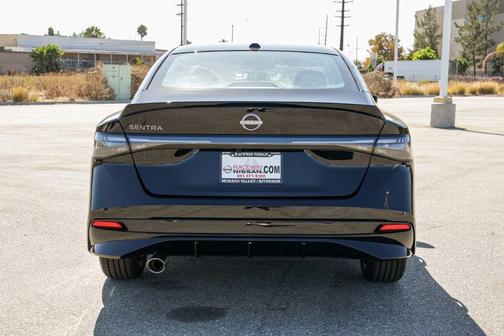 Super Black 2027 Nissan Sentra SR