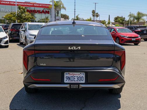 Interstellar Gray 2025 Kia K4 LXS