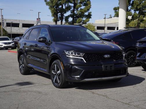 Ebony Black 2021 Kia Sorento S