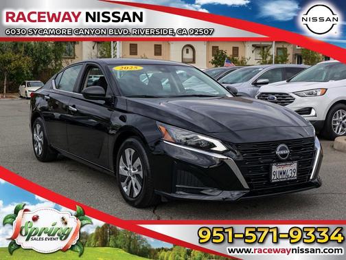 Super Black 2025 Nissan Altima S FWD