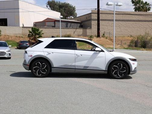 Atlas White 2024 Hyundai IONIQ 5 Limited