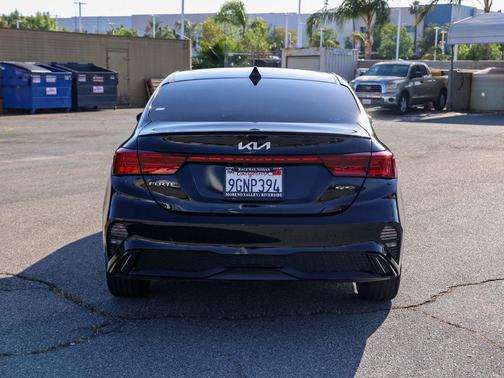 Aurora Black 2023 Kia Forte GT-Line