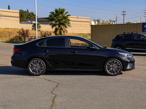 Aurora Black 2023 Kia Forte GT-Line