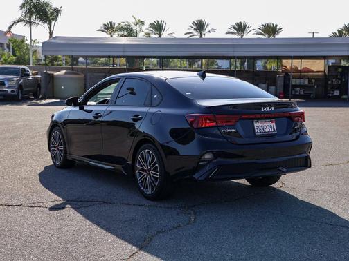 Aurora Black 2023 Kia Forte GT-Line