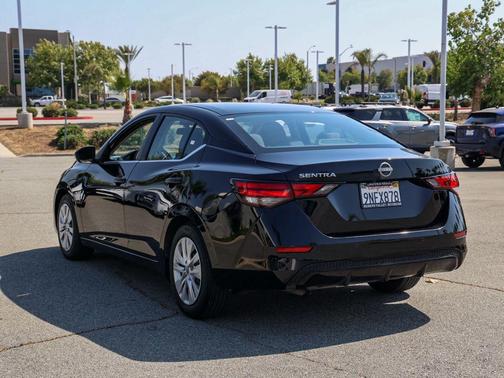 Super Black 2024 Nissan Sentra S