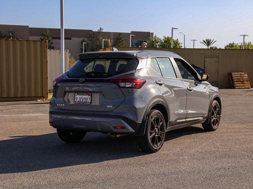 2024 Nissan Kicks SR