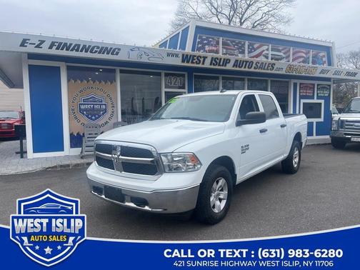 2022 RAM 1500 Classic SLT