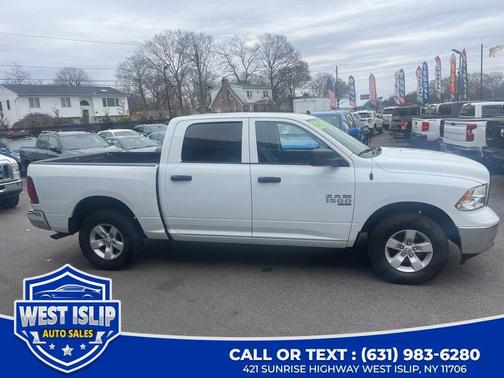 2022 RAM 1500 Classic SLT