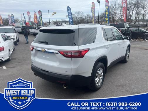 2018 Chevrolet Traverse LT Cloth