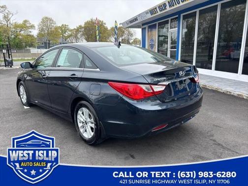 2011 Hyundai SONATA GLS