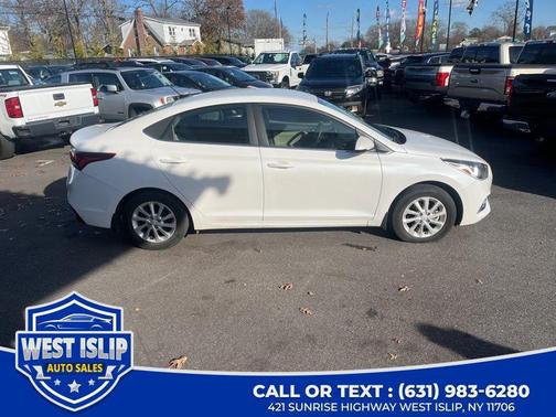 2021 Hyundai Accent SEL