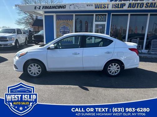 2017 Nissan Versa 1.6 SV